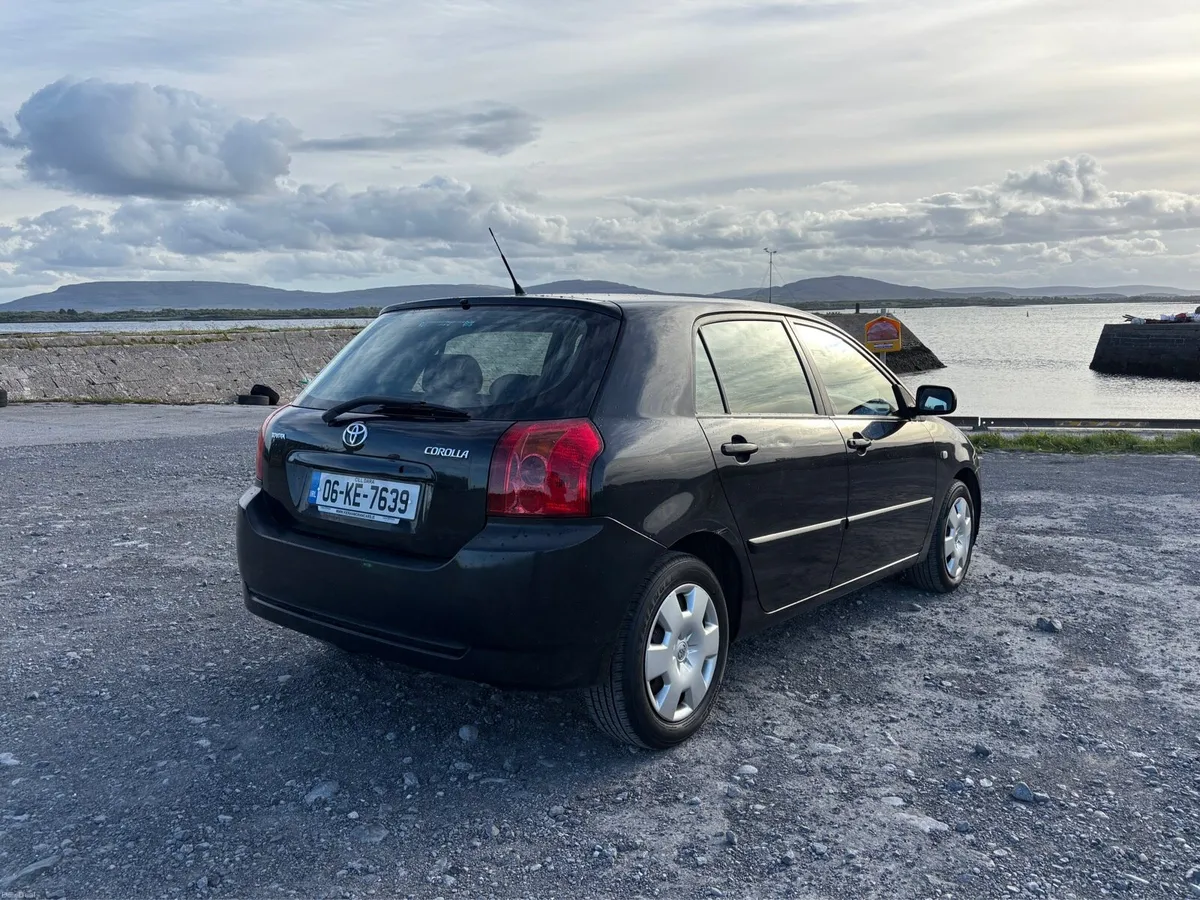 Toyota Corolla - Image 3