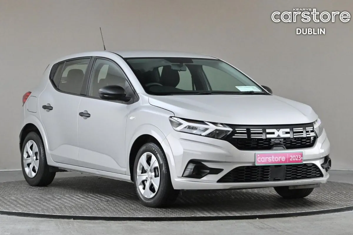Dacia Sandero 1.0 TCE ESSENTIAL 90BHP 5SPD NBI - Image 1