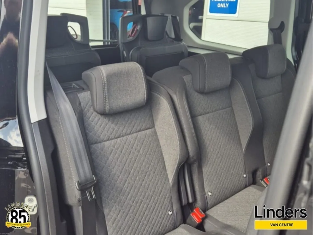 Opel Combo AUTO 7 SEAT WAV TAXI - Image 3