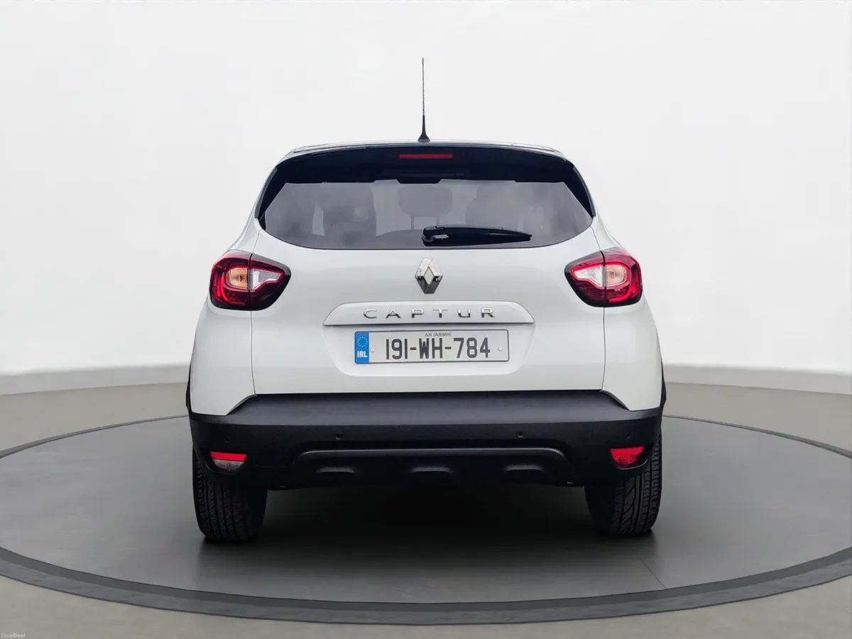 Renault Captur 2019 Iconic - Image 6