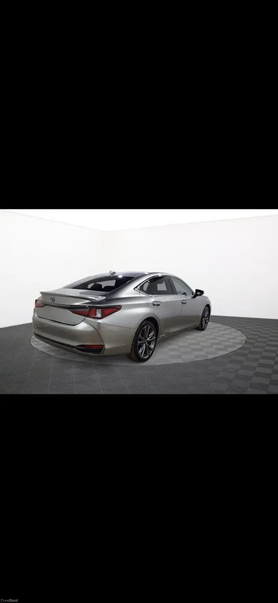 Lexus ES 300H FSport - Image 4
