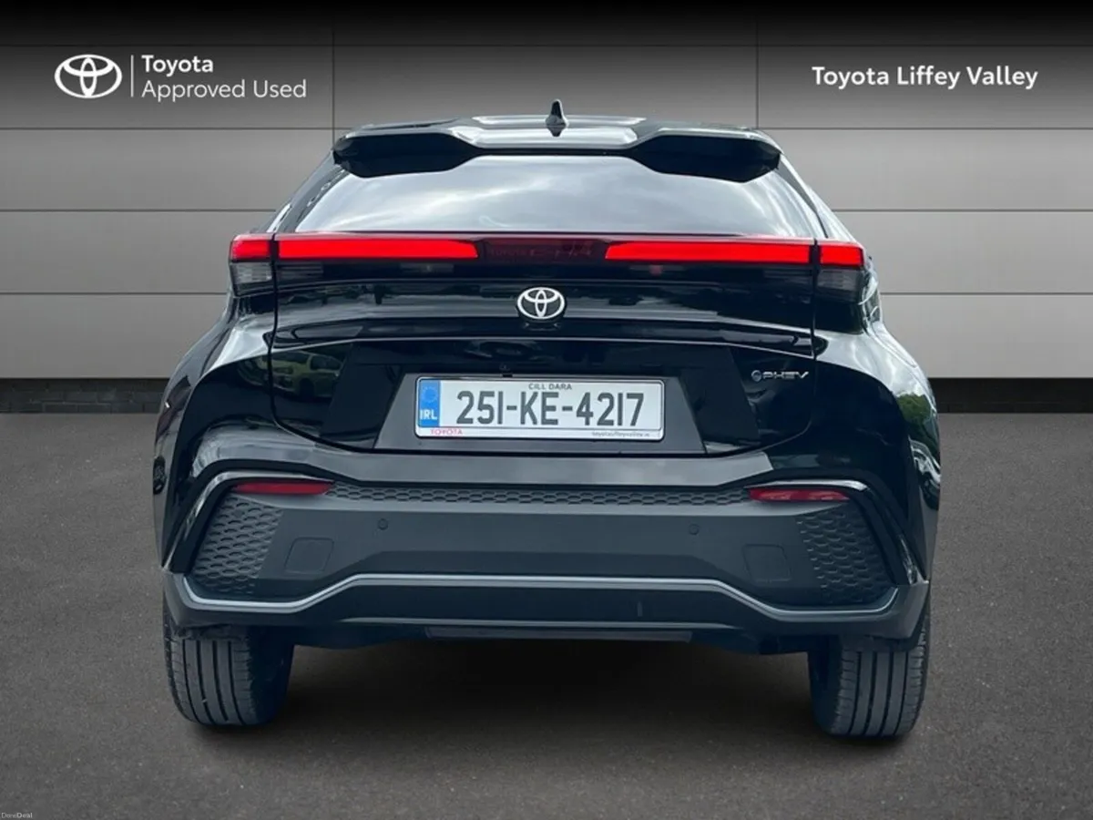 Toyota C-HR C-HR PHEV PREMIERE EDITION - Image 4