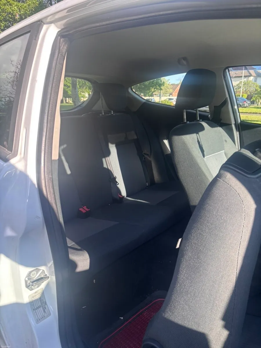 Ford fiesta 1.4 diesel - Image 6
