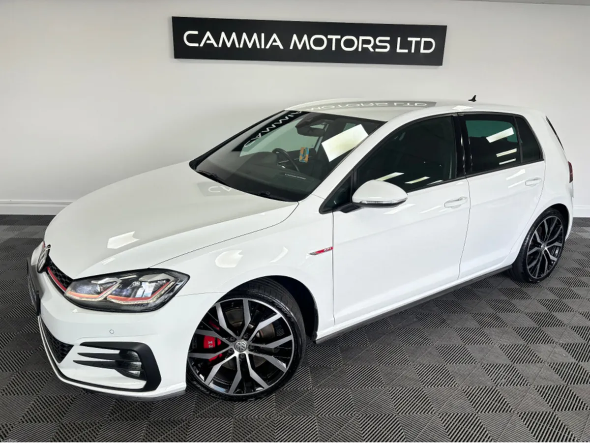 Volkswagen Golf VOLKSWAGEN GOLF GTI PERFORMANCE DS - Image 2