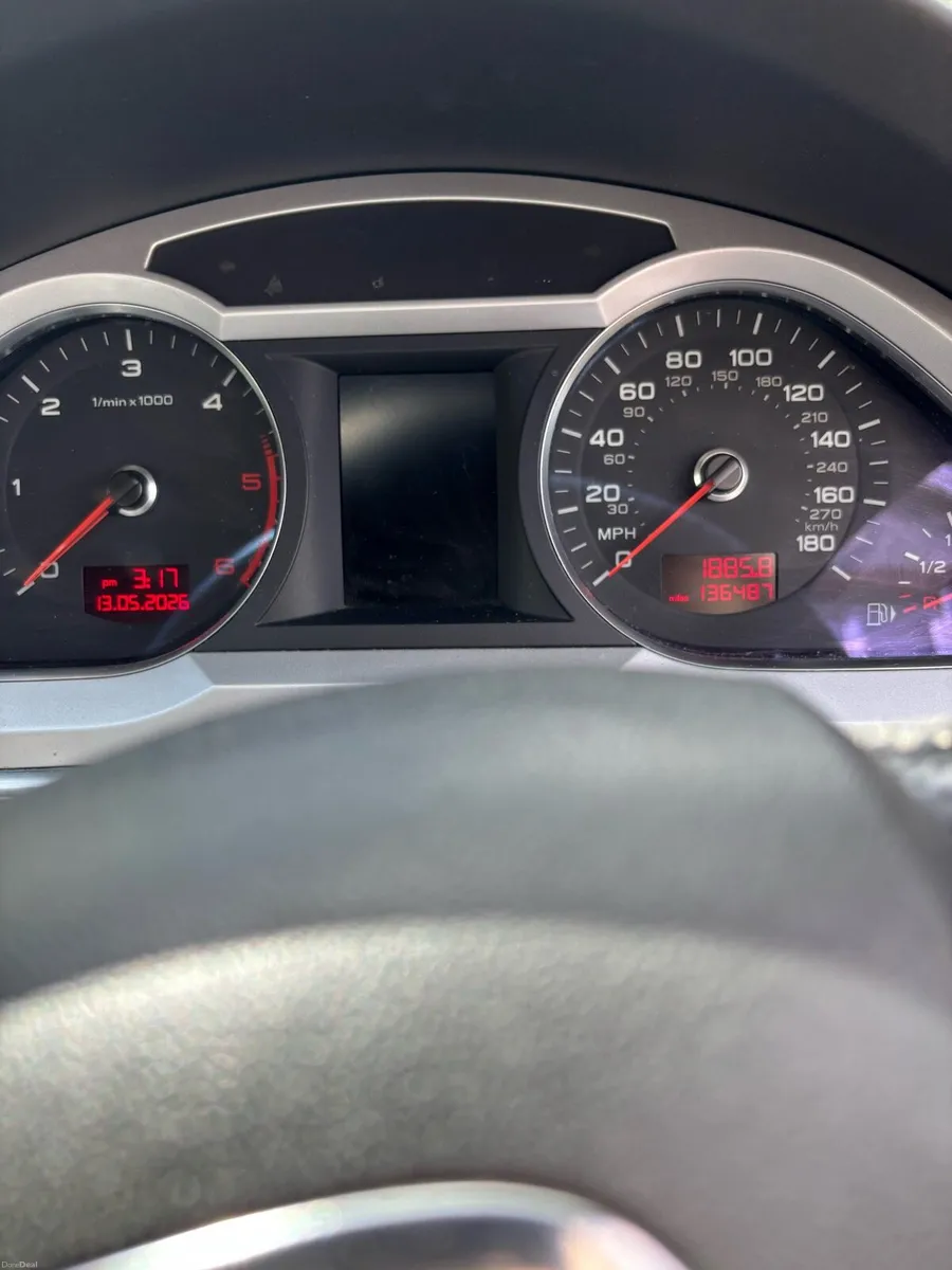 Audi A6 2.0 TDI SLINE SPECIAL ED 17 - Image 4