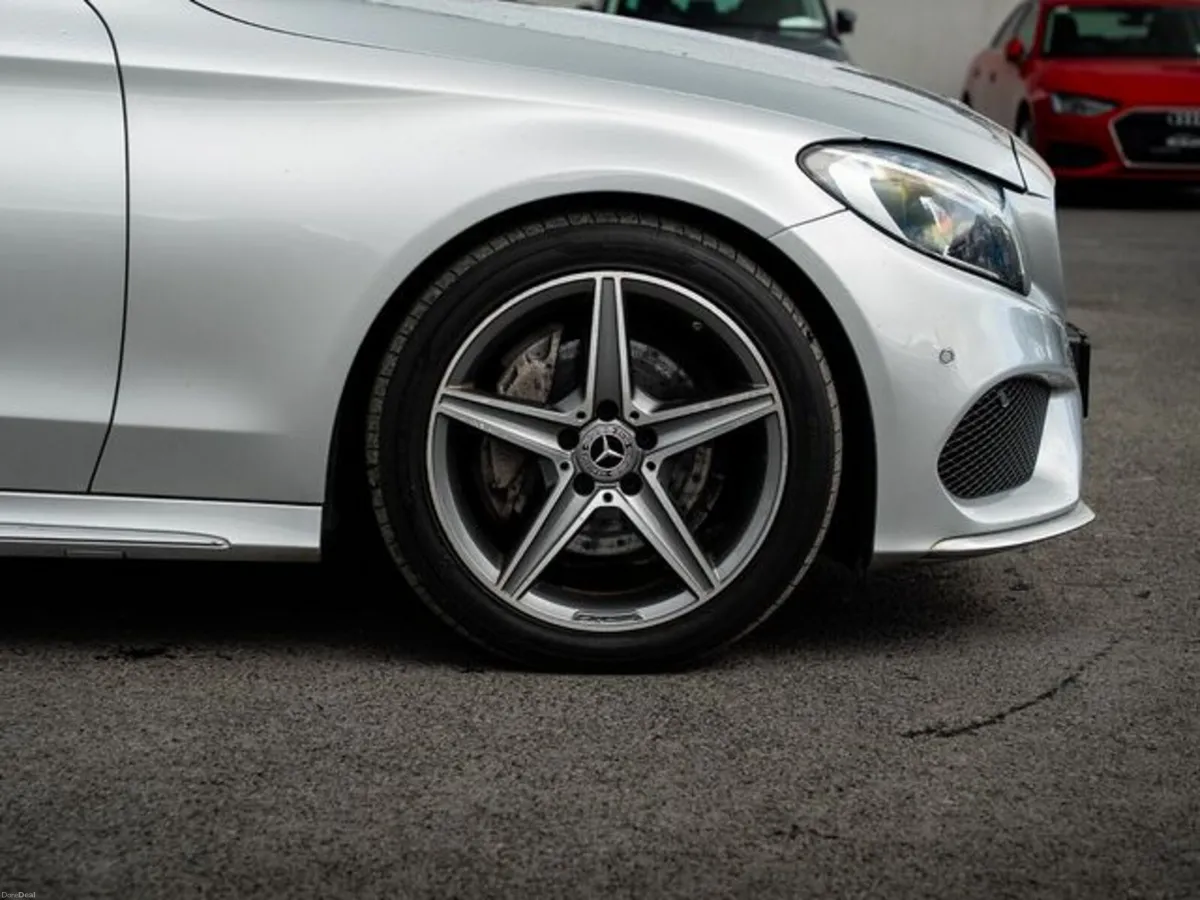 Mercedes-Benz C-Class C 220 D AMG LINE - Image 3