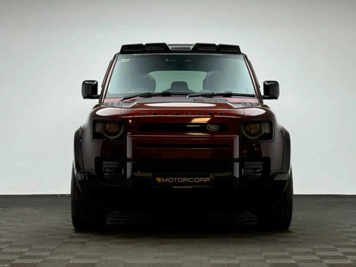 Land Rover Defender SEDONA EDITION - Image 2