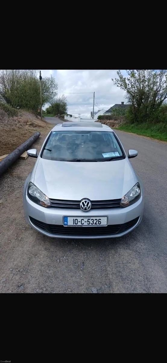 Volkswagen Golf 1.2 Petrol automatic - Image 2