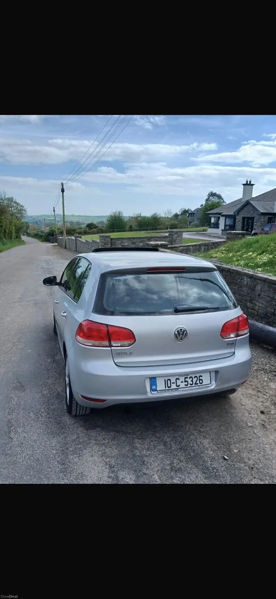 Volkswagen Golf 1.2 Petrol automatic - Image 4