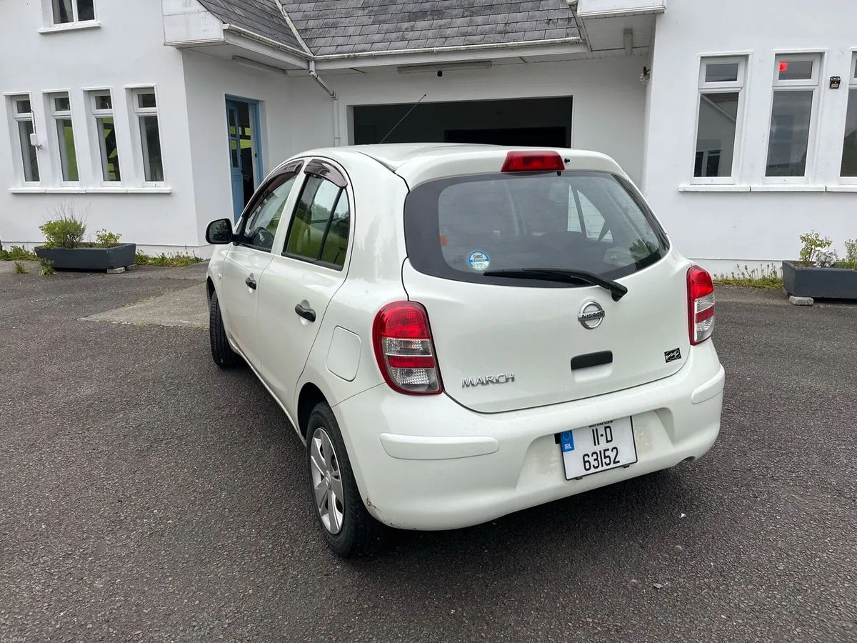 Nissan Micra March - Image 4