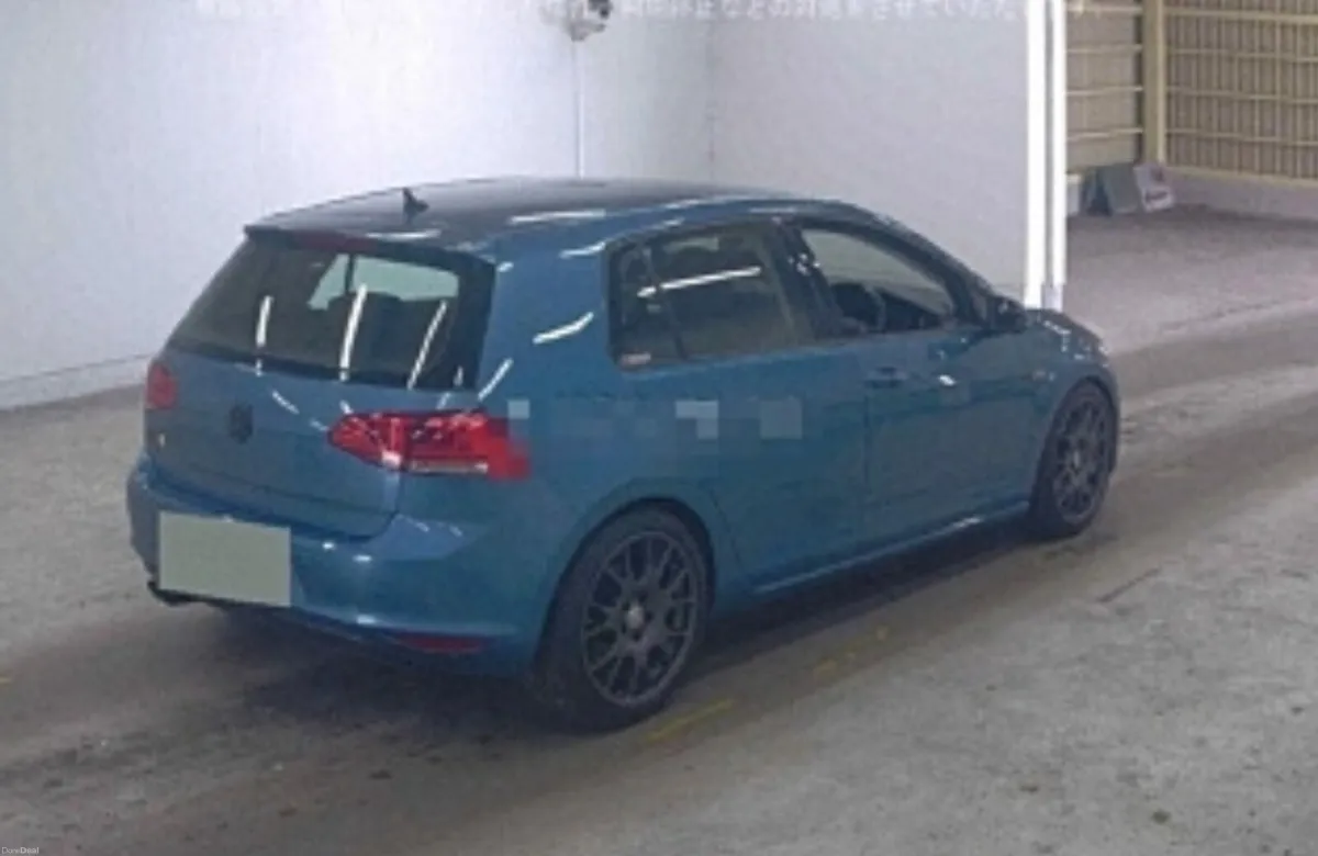 152 VW Golf 1.4 Petrol Automatic TSI Highline - Image 2
