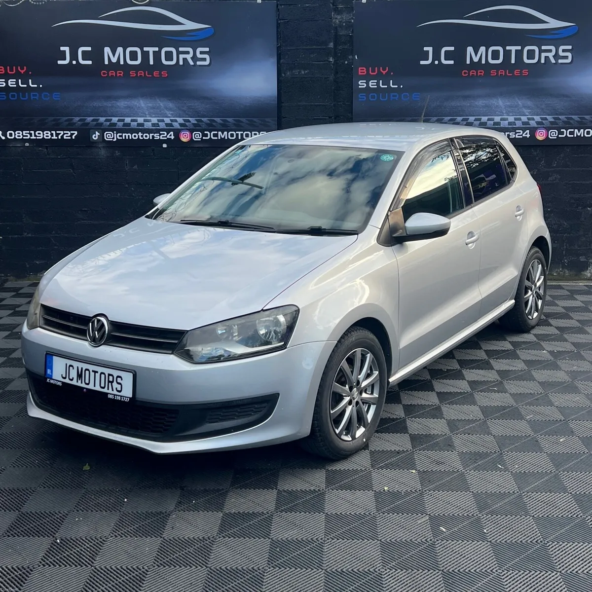 2010 VW Polo (Automatic) - Image 3