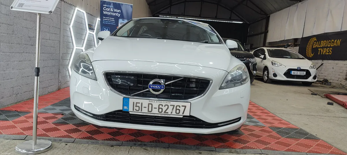 2015 Volvo V40 Low milage - Image 2