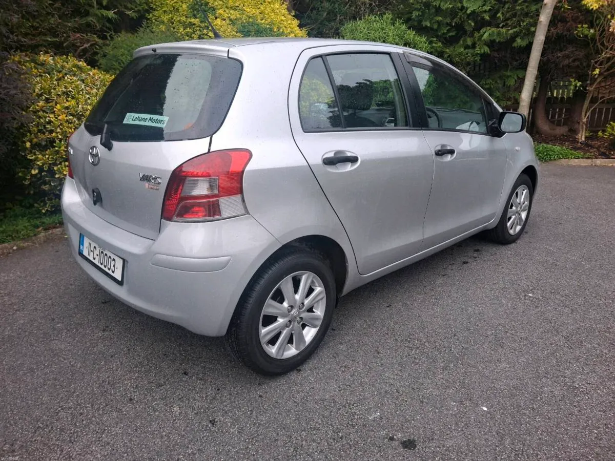 Toyota Yaris - Image 2