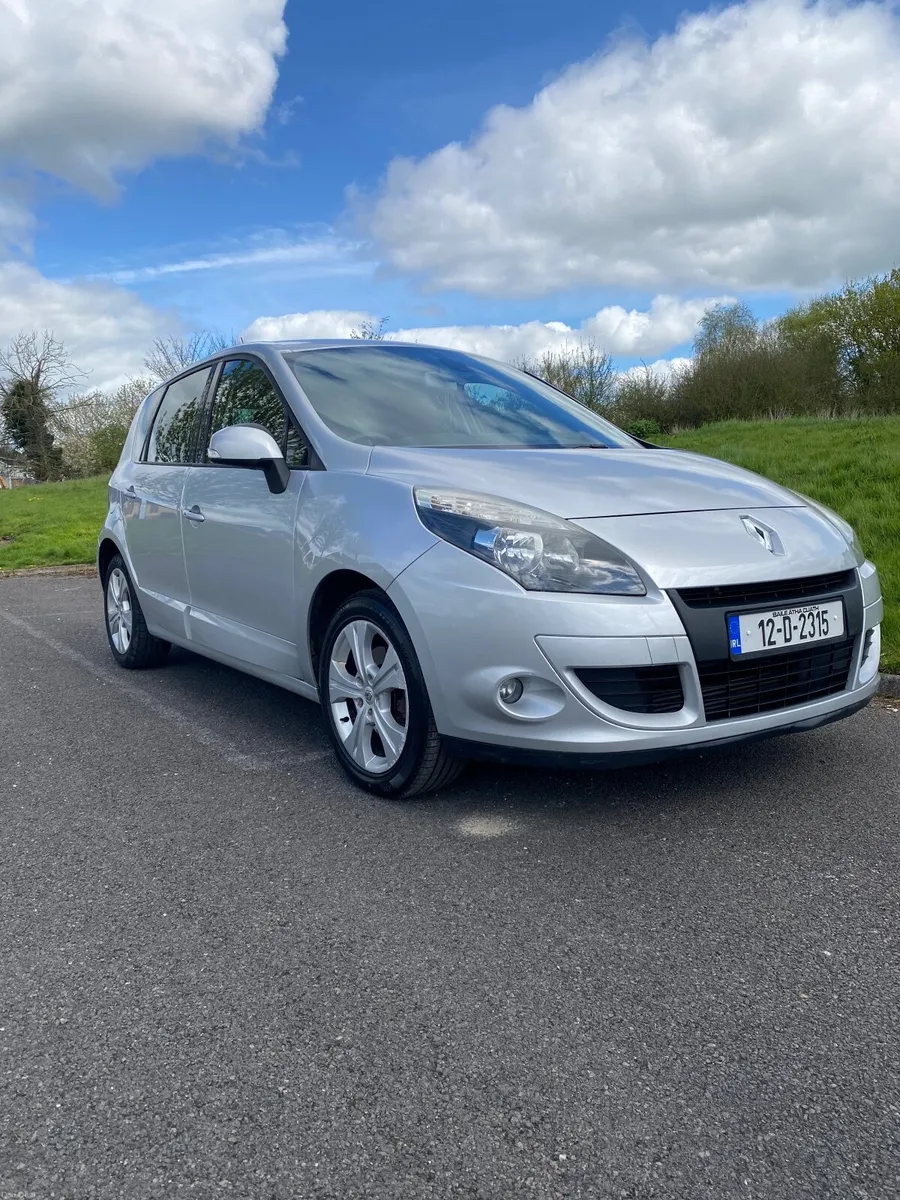 Renault Scenic 2012 - Image 1