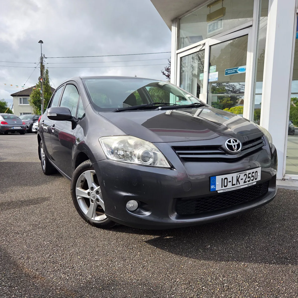 Toyota Auris 2010 1.33 Luna 5DR - Image 1