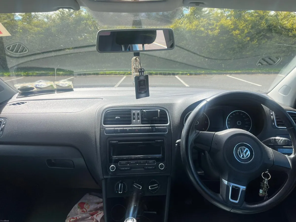 Volkswagen polo blue motion - Image 4