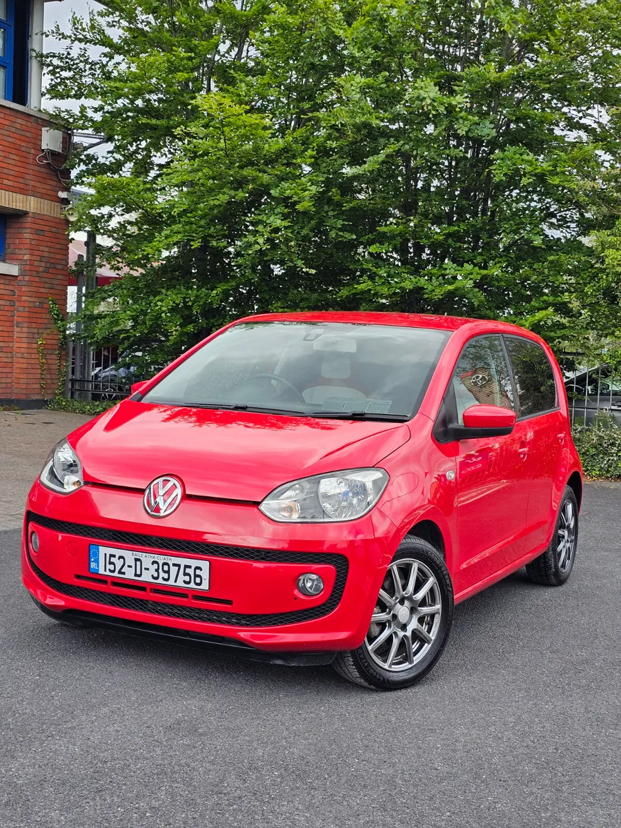 Volkwagen Up  Automatic 2015 - Image 1