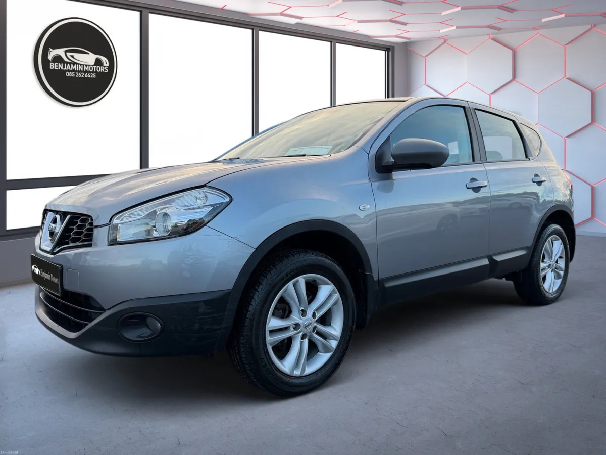 Nissan Qashqai 2012 Good specs Low Miles 1.5 d SV - Image 3