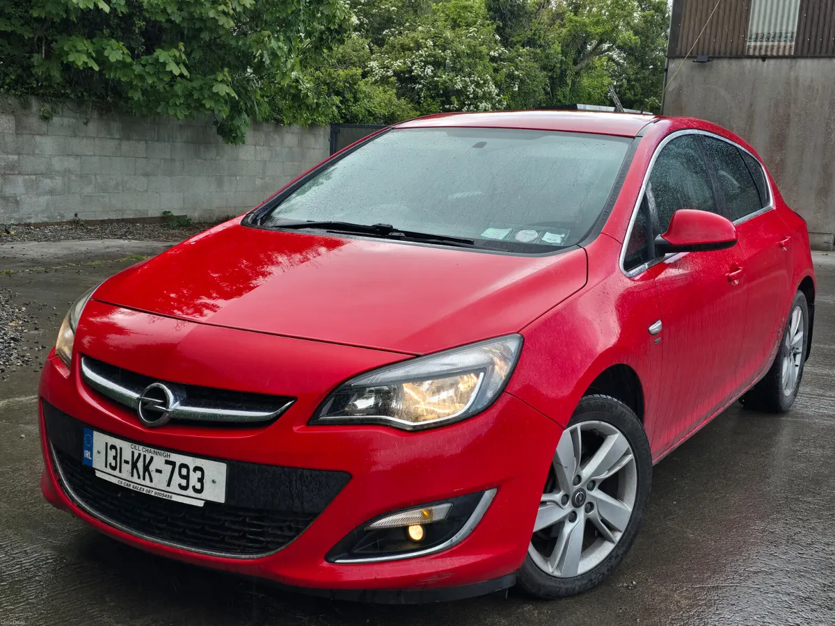 €2222 Opel Astra 2013  diesel ⛽️ no offers €2222 - Image 1