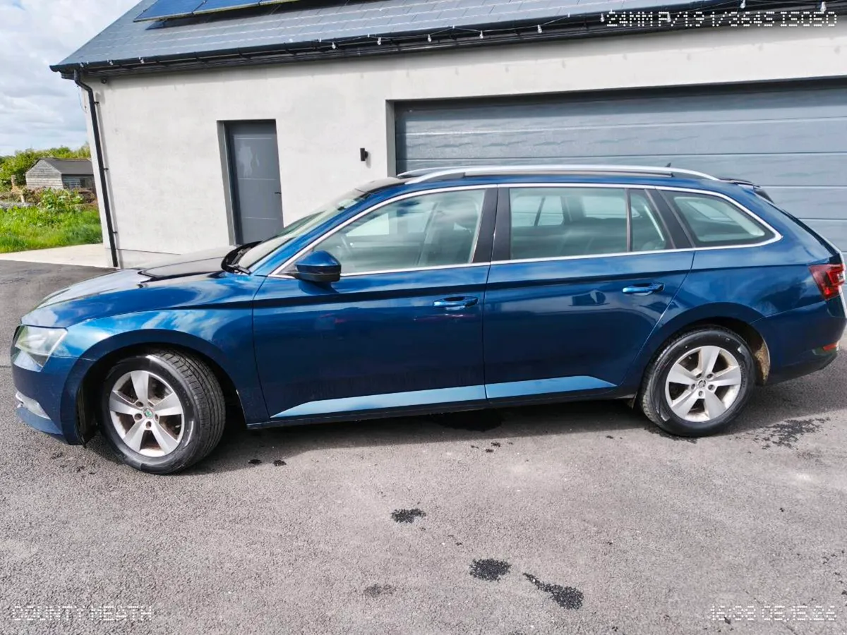 Skoda Superb 2017 1.6 TDI Automatic - Image 6
