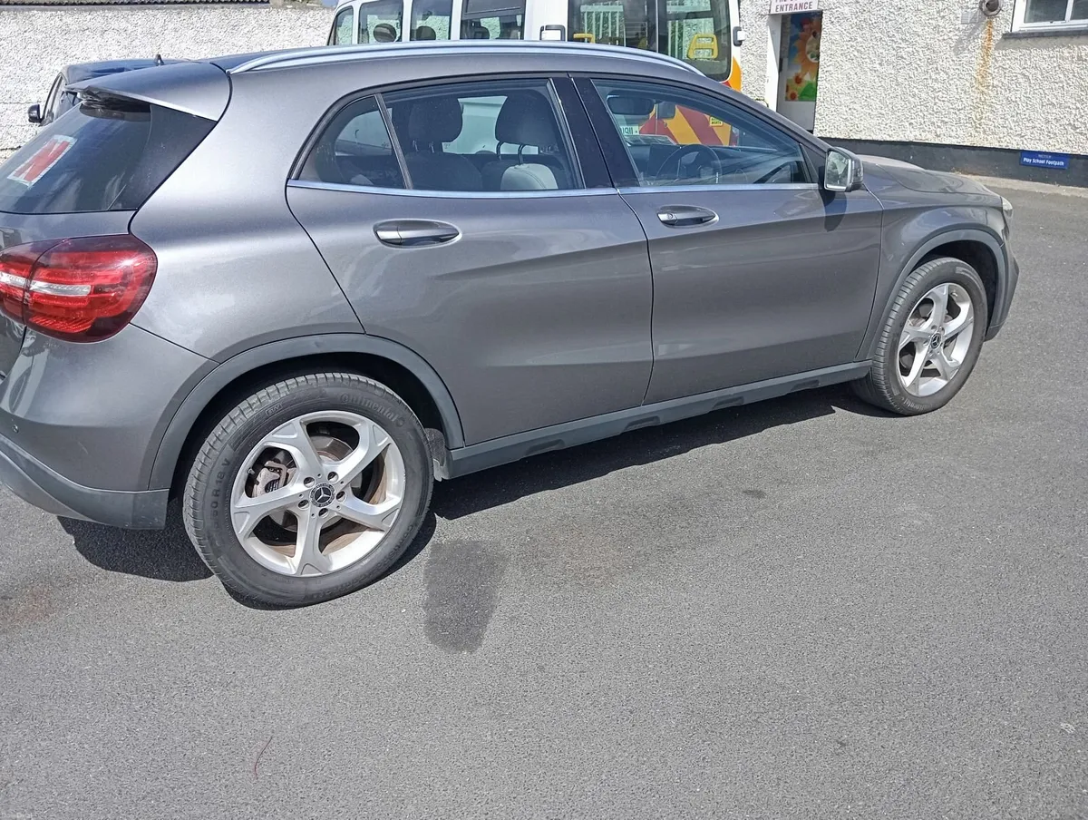 Mercedes-Benz GLA 2019 - Image 5