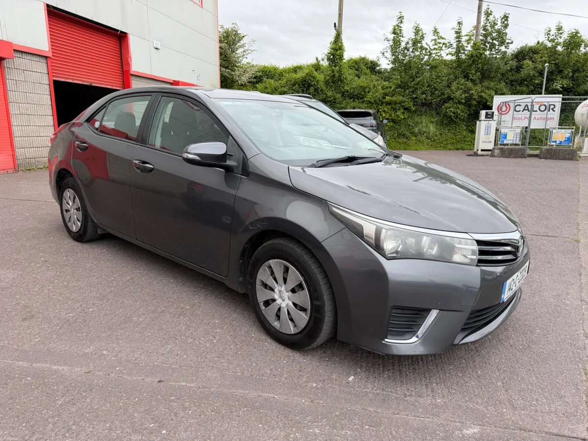 2014 Toyota Corolla - Image 1