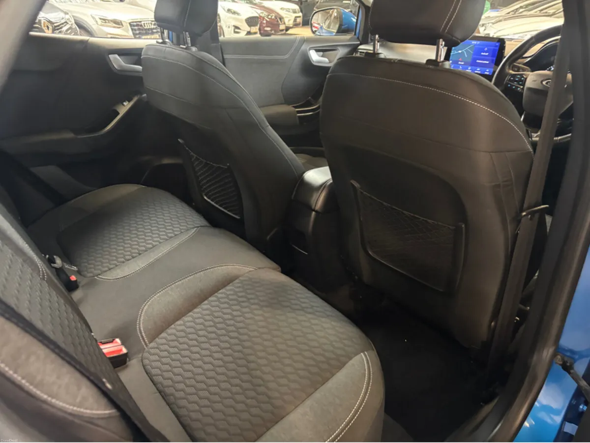 Ford Puma 5 DOOR TITANIUM 1L MHEV 4 4DR - Image 2