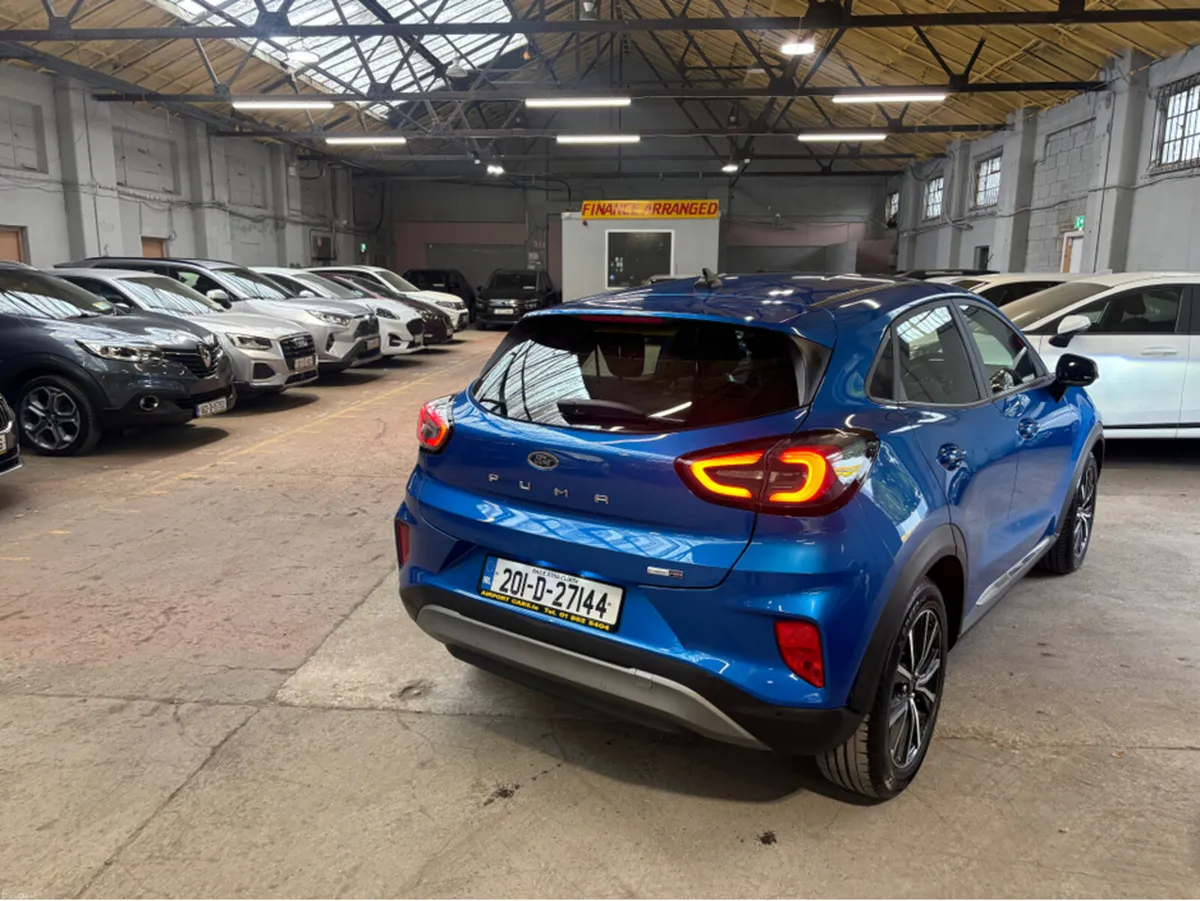 Ford Puma 5 DOOR TITANIUM 1L MHEV 4 4DR - Image 3