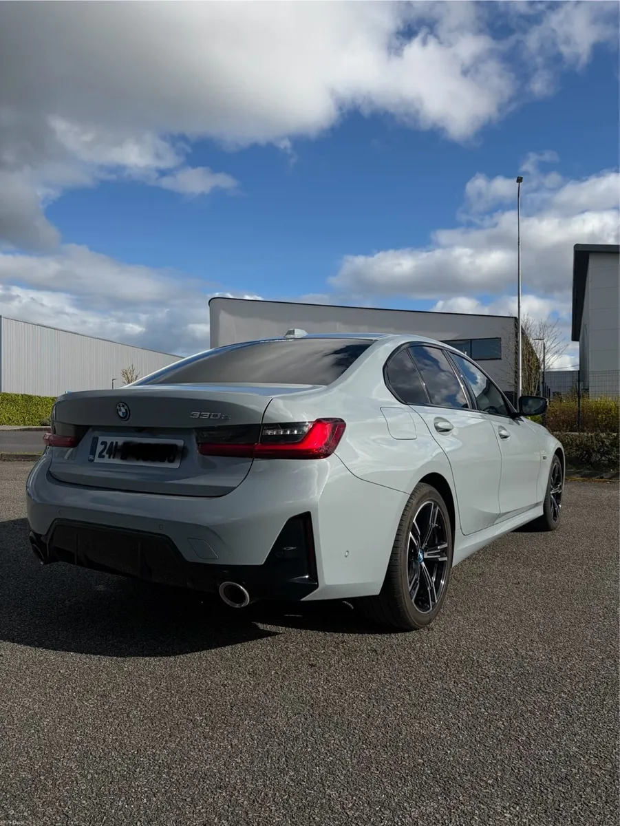 2024 BMW 3 Series M Sport Hybrid – High Spec - Image 3