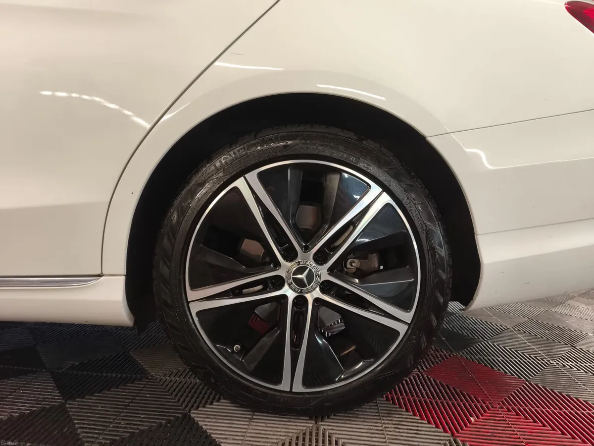 2019 192 Mercedes-Benz C-Class C200d Sport Auto - Image 2