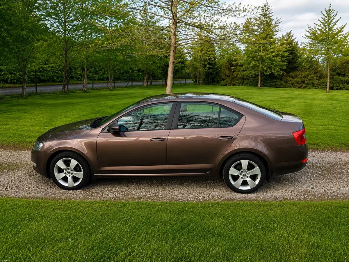 Skoda Octavia 2014 - Image 3