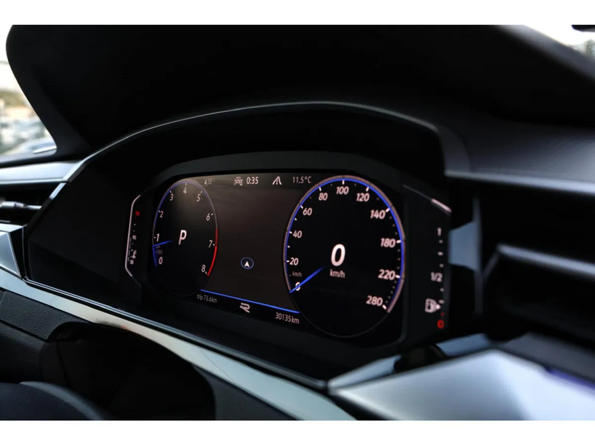 Volkswagen Arteon 2.0 TSI 4 MOTION  VIRTUAL DASH F - Image 2