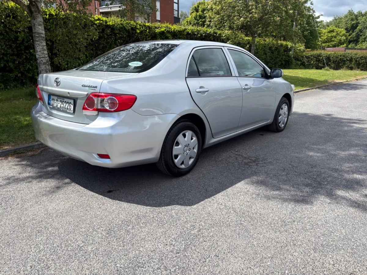 Toyota Corolla 1.33 TERRA MC 4DR - Image 3