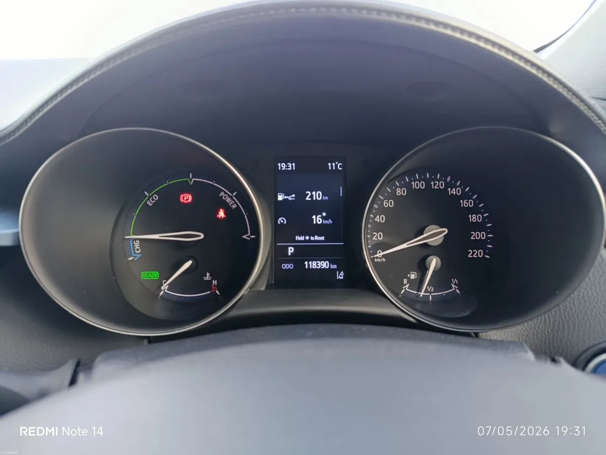 Toyota C-HR 2020 - Image 2