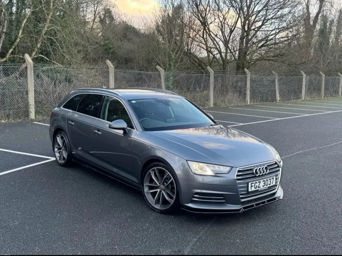 🔥LOW MILES, FRESH MOT 2017 Audi A4 SPORT ULTRA🔥 - Image 4