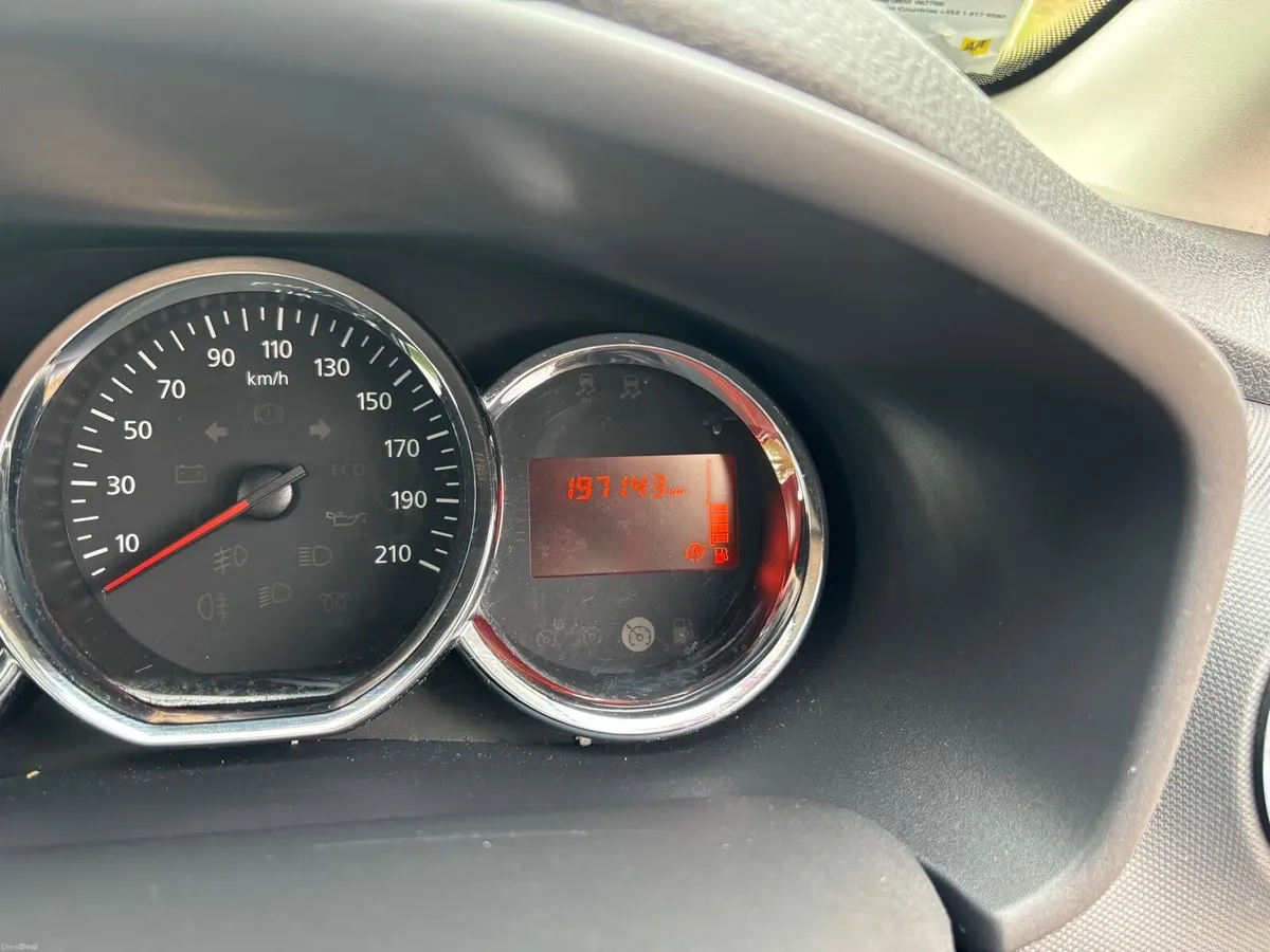 Dacia sandero stepway signature 1.5 diesel new nct - Image 6