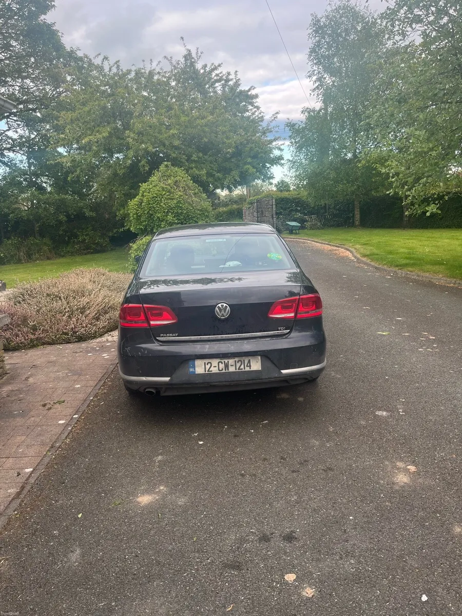 2012 Passat - Image 3
