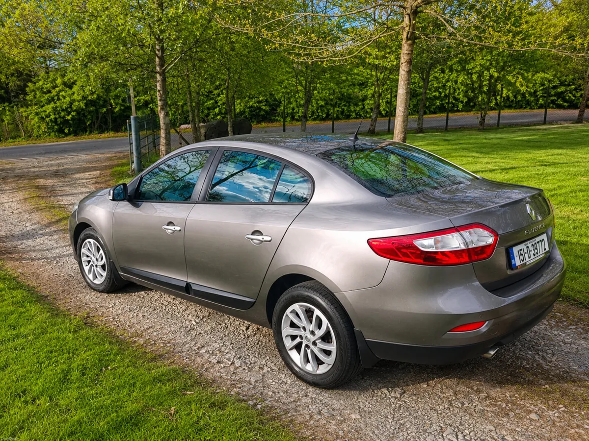 Renault Fluence New NCT 30-07-2027 low mileage - Image 4
