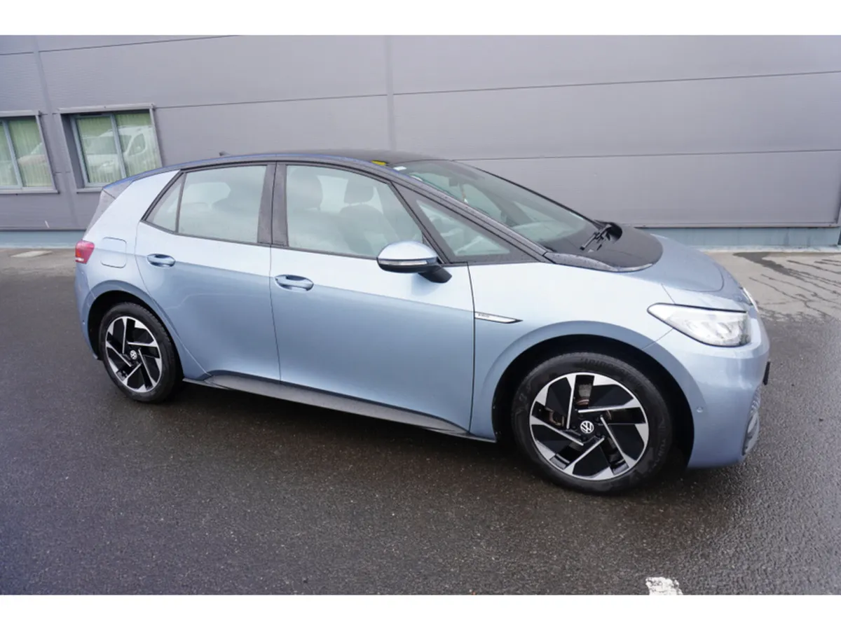 Volkswagen ID.3 PRO 107 KW COMFORT 58KWH 145HP 5 - Image 2