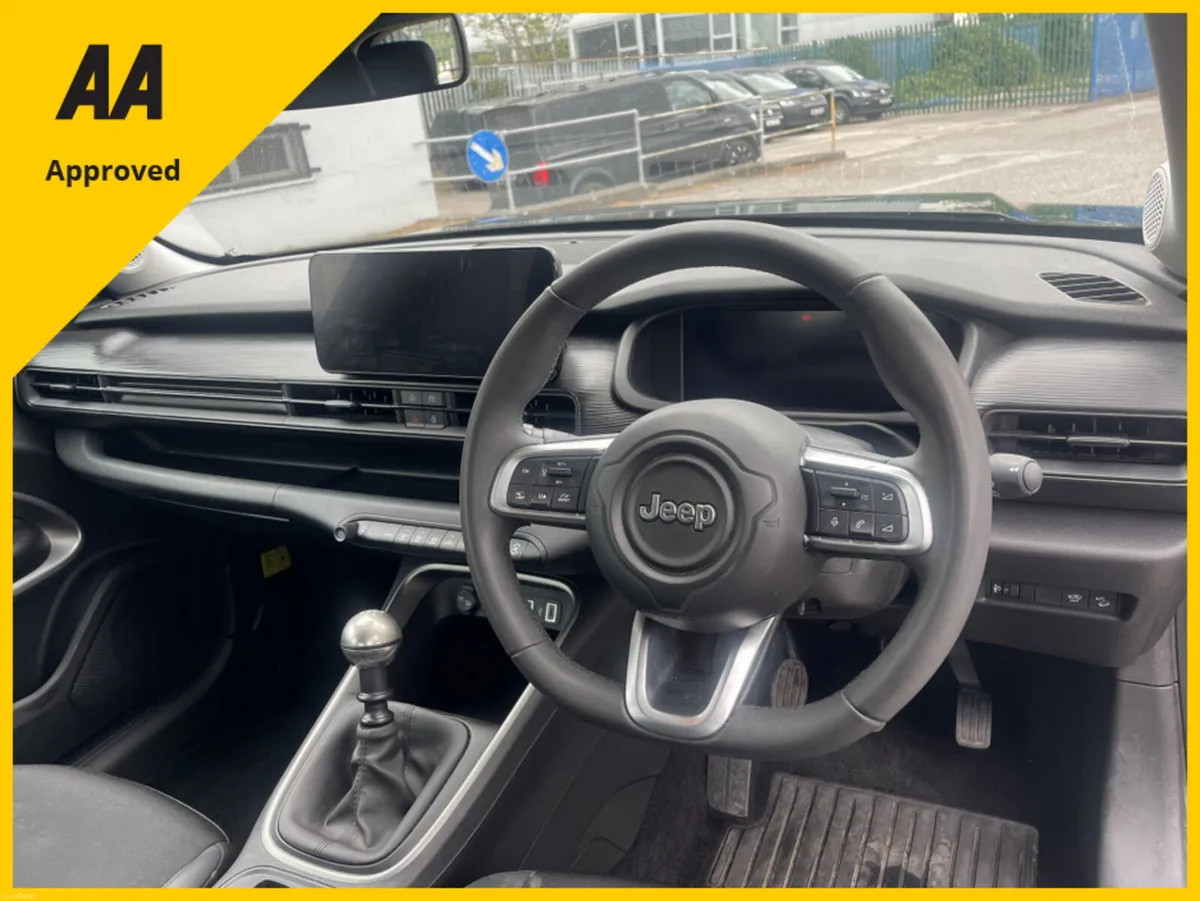 Jeep Avenger ALTITUDE 1.2cc FREE DELIVERY - Image 2