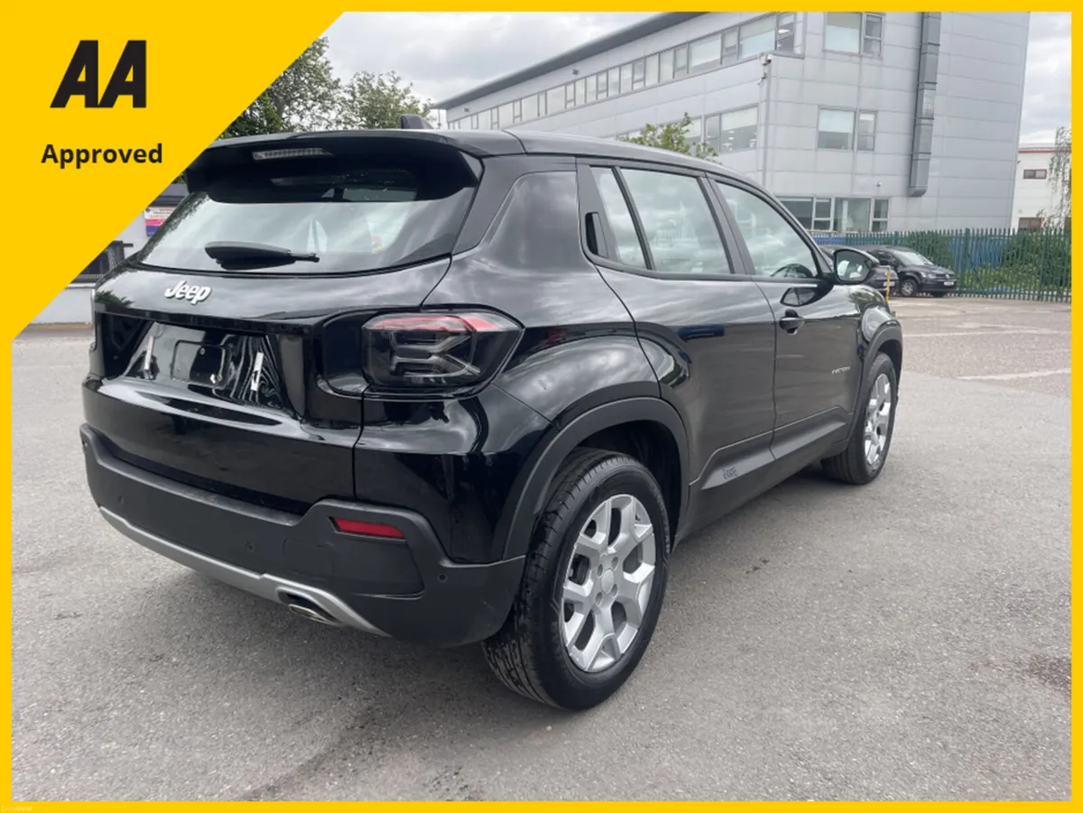 Jeep Avenger ALTITUDE 1.2cc FREE DELIVERY - Image 4