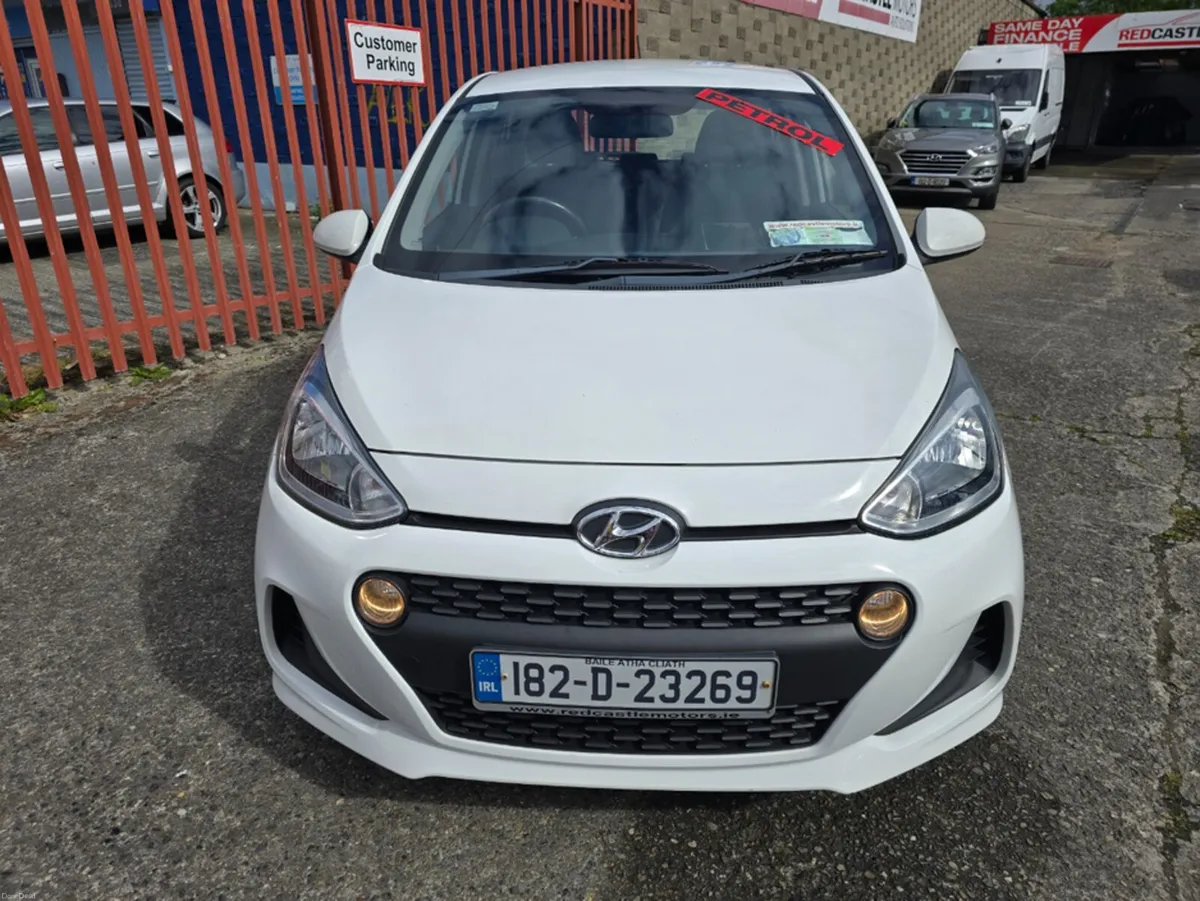 Hyundai i10 SE 67PS 5DR 1.0 - Image 2