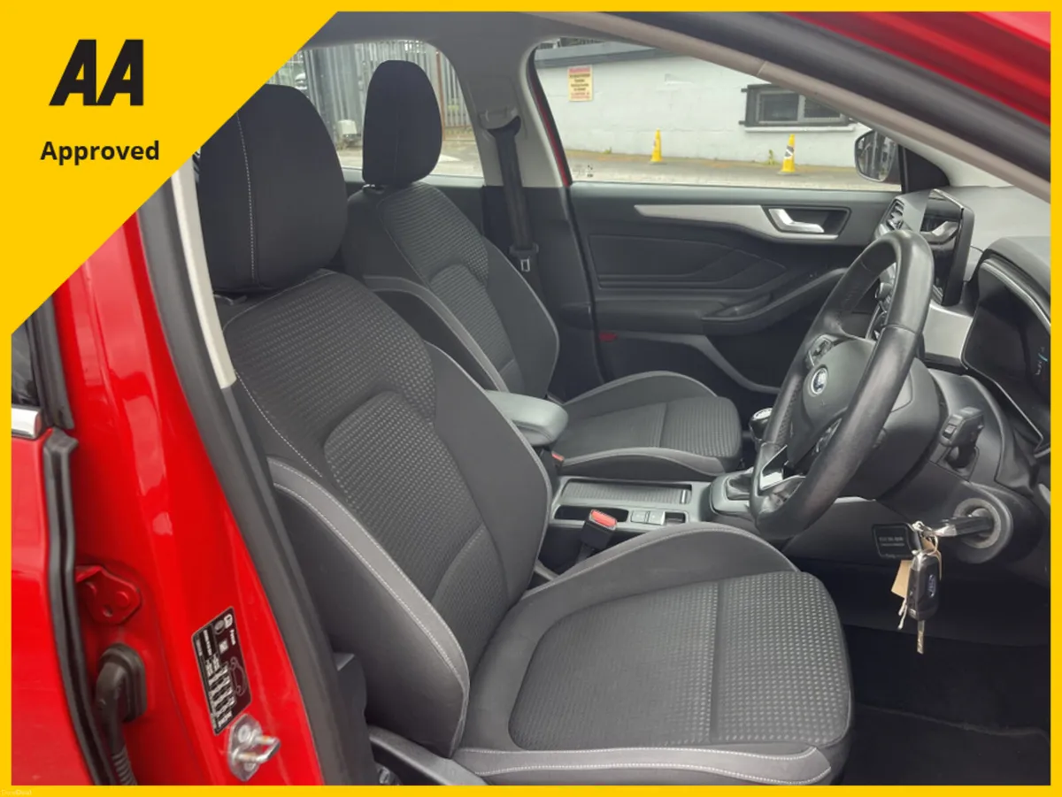 Ford Focus 1.5 TDCI ZETEC FREE DELIVERY - Image 2