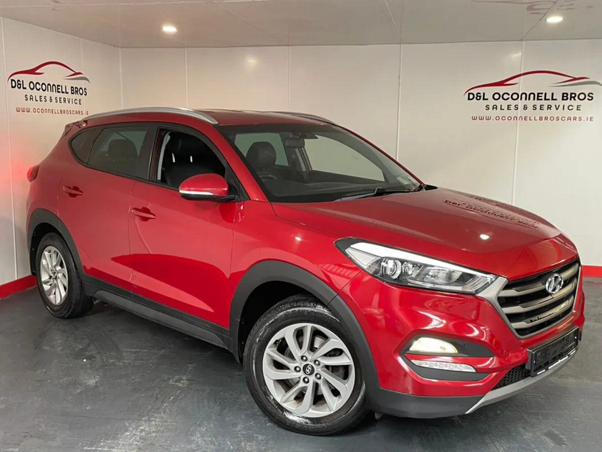 Hyundai Tucson 1.7 EXECUTIVE 5DR - Image 1