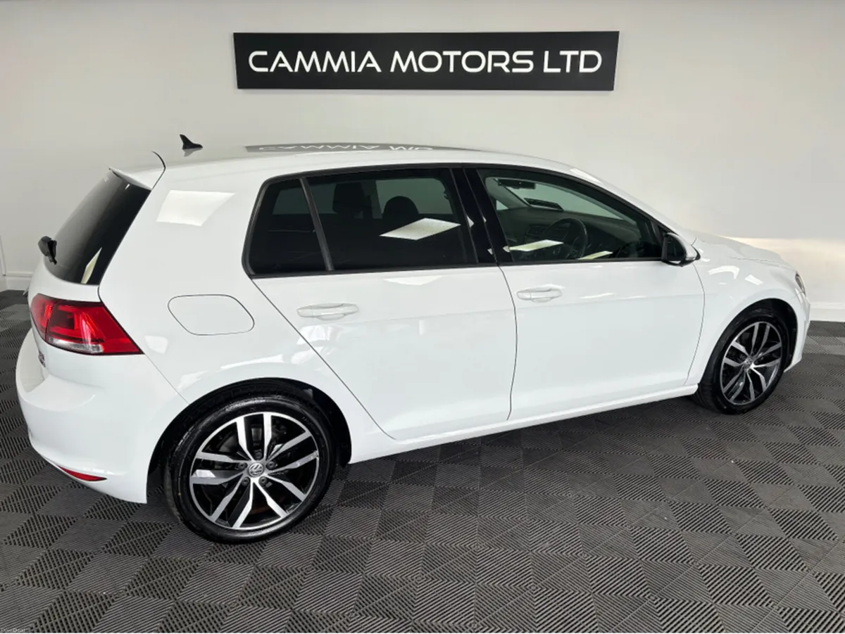 Volkswagen Golf VOLKSWAGEN GOLF 1.4 TSI HIGHLINE*A - Image 4
