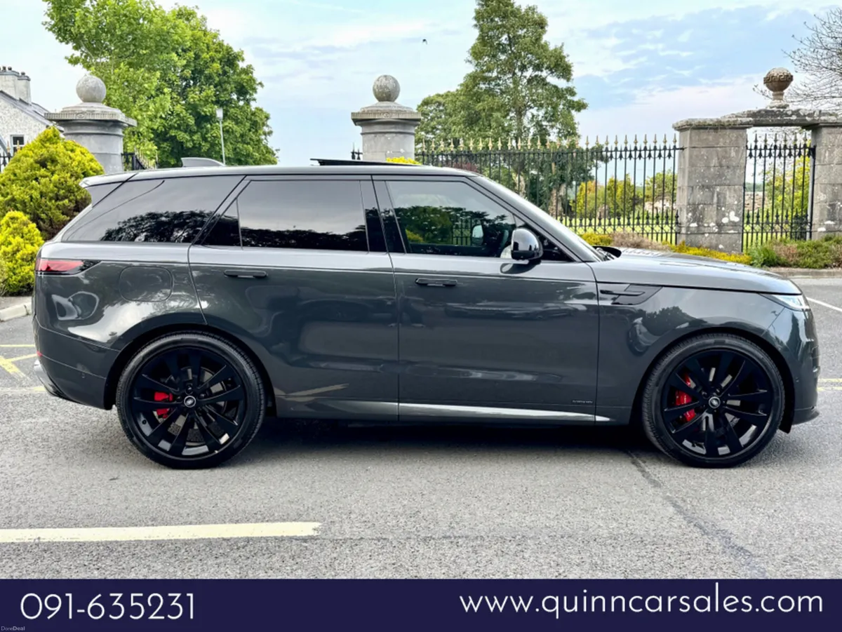 Land Rover Range Rover Sport P460e DYNAMIC SE AUTO - Image 2