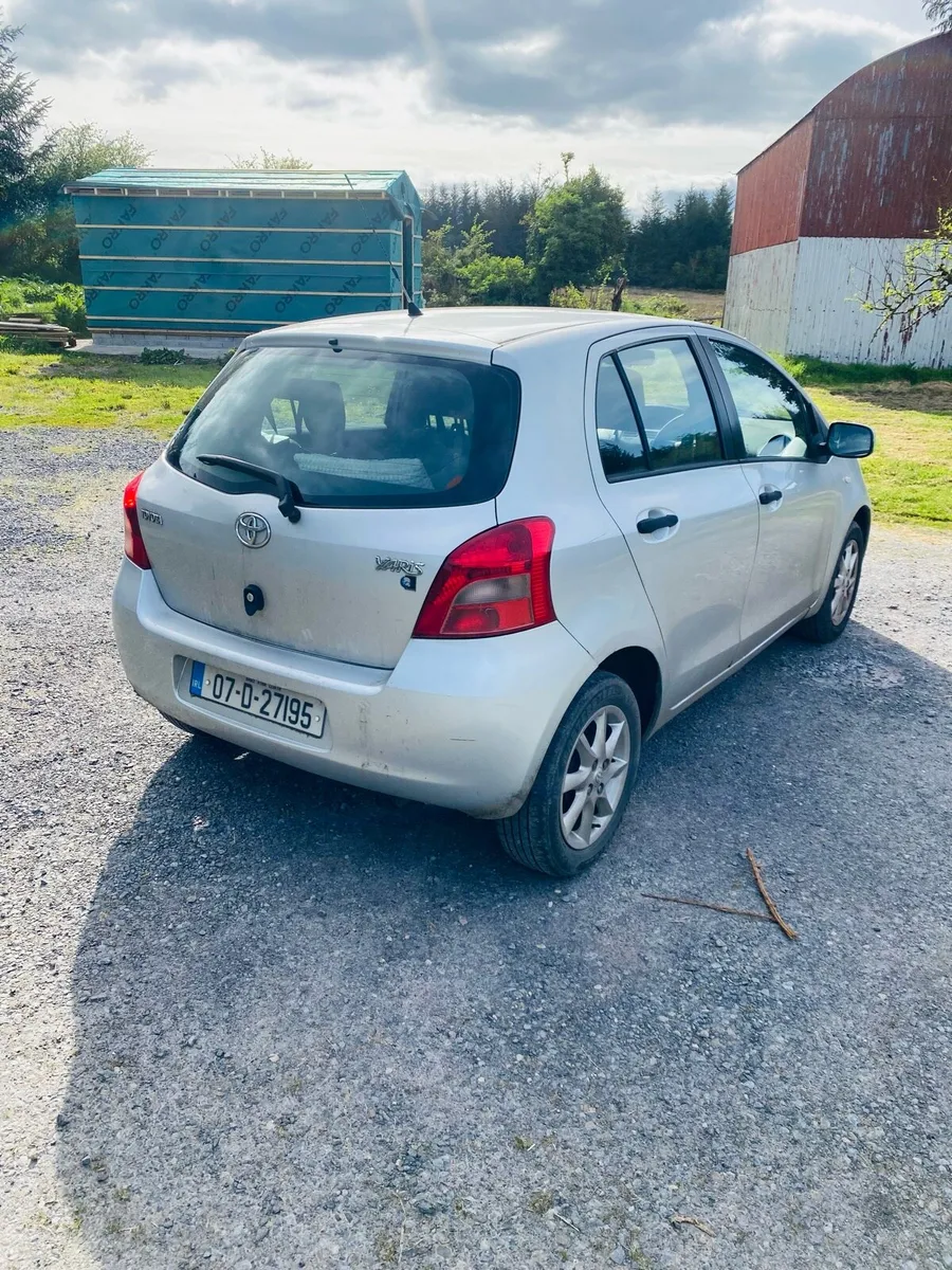 Toyota Yaris - Image 2