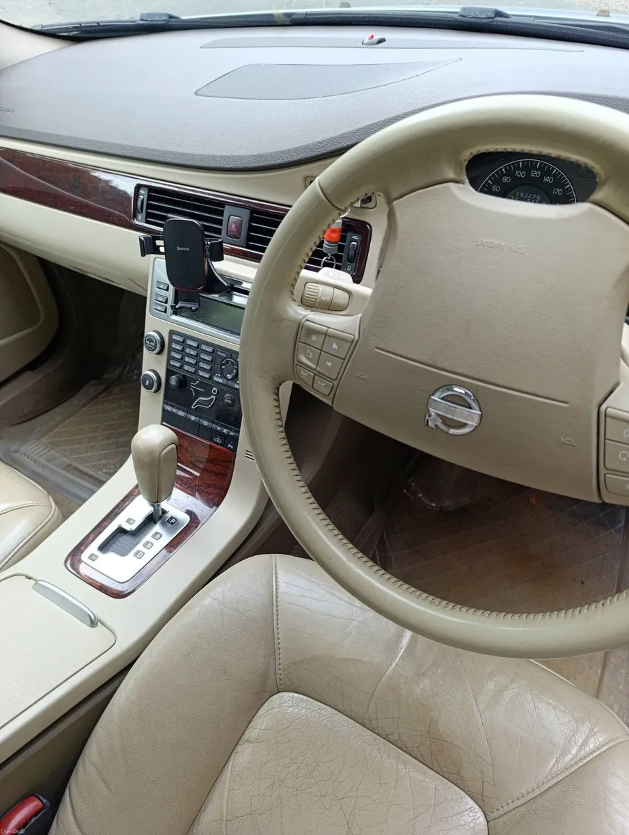 Volvo V70 2007 - Image 3
