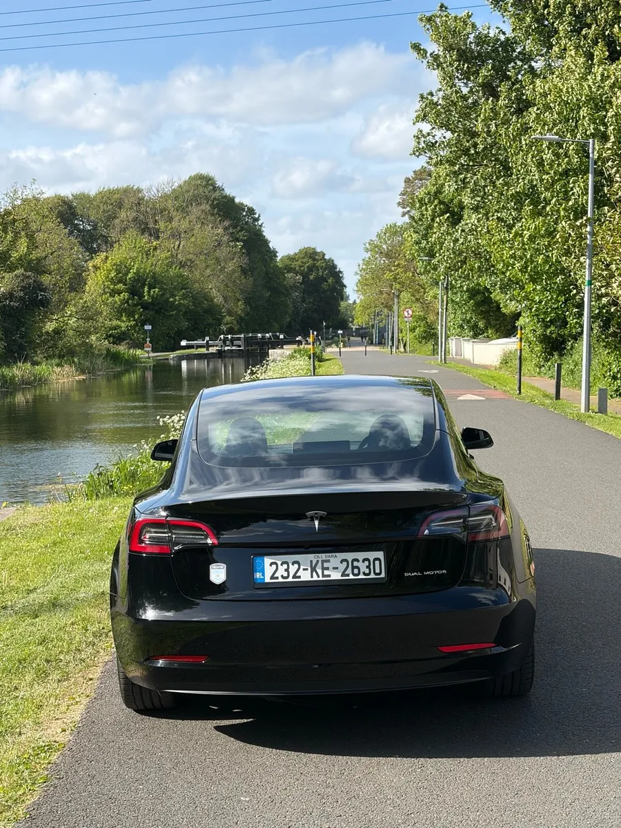 Tesla - Image 1